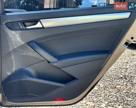 Бежевый Фольксваген Пассат, объемом двигателя 1.8 л и пробегом 172 тыс. км за 10200 $, фото 30 на Automoto.ua