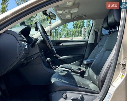 Бежевый Фольксваген Пассат, объемом двигателя 1.8 л и пробегом 172 тыс. км за 10200 $, фото 14 на Automoto.ua