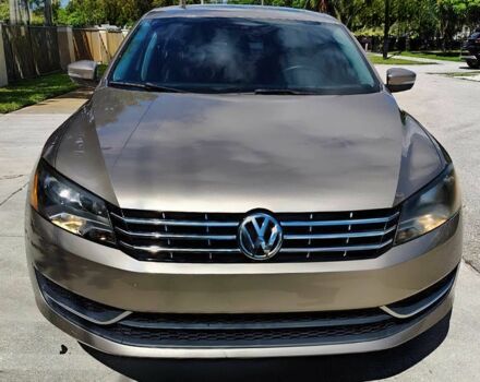 Бежевий Фольксваген Пассат, об'ємом двигуна 2 л та пробігом 76 тис. км за 6200 $, фото 1 на Automoto.ua