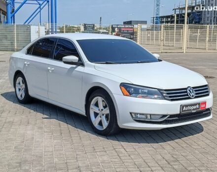 Бежевый Фольксваген Пассат, объемом двигателя 1.8 л и пробегом 123 тыс. км за 11990 $, фото 6 на Automoto.ua