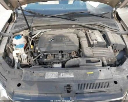 Бежевый Фольксваген Пассат, объемом двигателя 1.8 л и пробегом 82 тыс. км за 9000 $, фото 16 на Automoto.ua