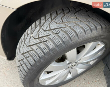 Бежевий Фольксваген Пассат, об'ємом двигуна 1.8 л та пробігом 166 тис. км за 11900 $, фото 25 на Automoto.ua