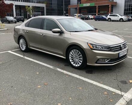 Бежевый Фольксваген Пассат, объемом двигателя 1.8 л и пробегом 198 тыс. км за 12000 $, фото 8 на Automoto.ua
