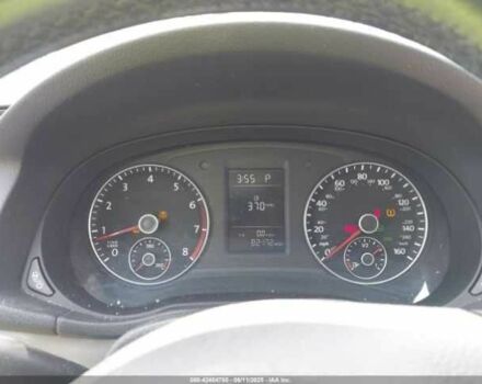 Бежевый Фольксваген Пассат, объемом двигателя 1.8 л и пробегом 82 тыс. км за 9000 $, фото 11 на Automoto.ua