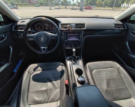 Бежевый Фольксваген Пассат, объемом двигателя 1.8 л и пробегом 123 тыс. км за 11990 $, фото 25 на Automoto.ua