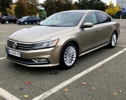 Бежевый Фольксваген Пассат, объемом двигателя 1.8 л и пробегом 200 тыс. км за 12000 $, фото 1 на Automoto.ua