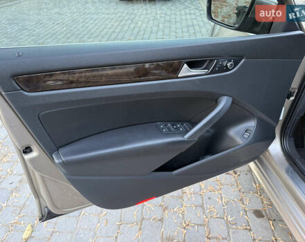 Бежевий Фольксваген Пассат, об'ємом двигуна 1.97 л та пробігом 220 тис. км за 11700 $, фото 24 на Automoto.ua