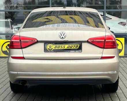 Бежевый Фольксваген Пассат, объемом двигателя 1.8 л и пробегом 128 тыс. км за 10800 $, фото 5 на Automoto.ua