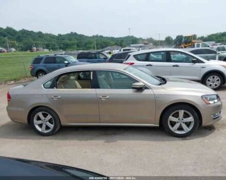 Бежевый Фольксваген Пассат, объемом двигателя 1.8 л и пробегом 82 тыс. км за 9000 $, фото 8 на Automoto.ua