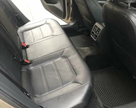 Бежевый Фольксваген Пассат, объемом двигателя 1.8 л и пробегом 198 тыс. км за 12000 $, фото 14 на Automoto.ua