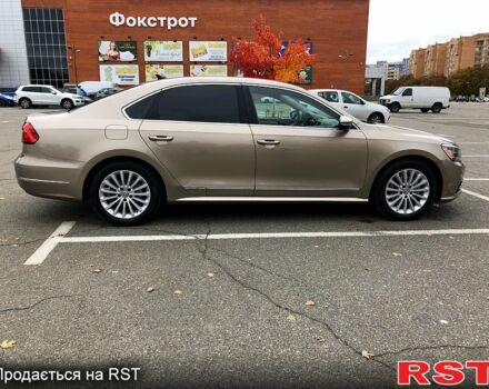 Бежевый Фольксваген Пассат, объемом двигателя 1.8 л и пробегом 200 тыс. км за 12000 $, фото 6 на Automoto.ua