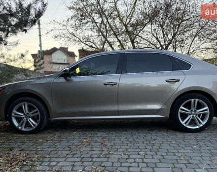 Бежевий Фольксваген Пассат, об'ємом двигуна 1.97 л та пробігом 220 тис. км за 11700 $, фото 1 на Automoto.ua