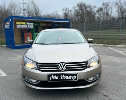 Бежевый Фольксваген Пассат, объемом двигателя 0 л и пробегом 243 тыс. км за 9900 $, фото 1 на Automoto.ua