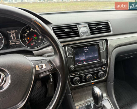 Бежевий Фольксваген Пассат, об'ємом двигуна 1.8 л та пробігом 166 тис. км за 11900 $, фото 15 на Automoto.ua