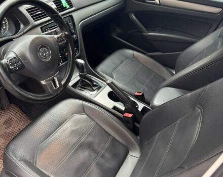 Бежевый Фольксваген Пассат, объемом двигателя 1.97 л и пробегом 217 тыс. км за 12999 $, фото 7 на Automoto.ua