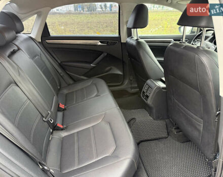 Бежевий Фольксваген Пассат, об'ємом двигуна 1.8 л та пробігом 166 тис. км за 11900 $, фото 23 на Automoto.ua