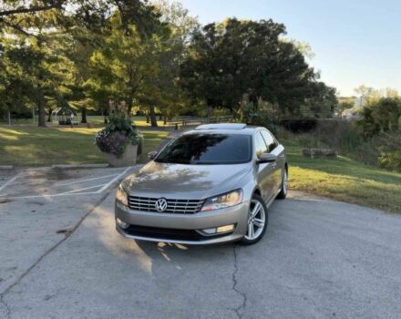 Бежевый Фольксваген Пассат, объемом двигателя 2 л и пробегом 72 тыс. км за 4500 $, фото 2 на Automoto.ua