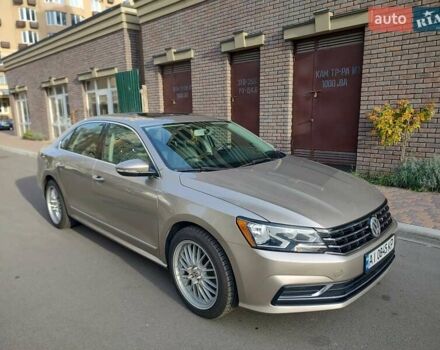 Бежевый Фольксваген Пассат, объемом двигателя 1.8 л и пробегом 75 тыс. км за 14700 $, фото 5 на Automoto.ua