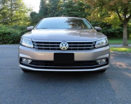 Бежевый Фольксваген Пассат, объемом двигателя 1.8 л и пробегом 71 тыс. км за 8300 $, фото 1 на Automoto.ua