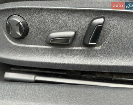 Бежевий Фольксваген Пассат, об'ємом двигуна 1.8 л та пробігом 172 тис. км за 11000 $, фото 11 на Automoto.ua