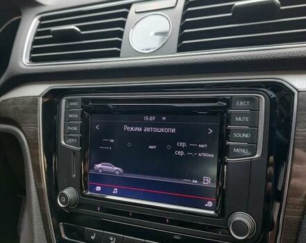 Бежевый Фольксваген Пассат, объемом двигателя 1.8 л и пробегом 75 тыс. км за 14700 $, фото 47 на Automoto.ua