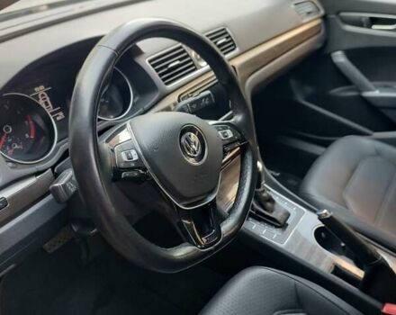 Бежевый Фольксваген Пассат, объемом двигателя 1.8 л и пробегом 75 тыс. км за 14700 $, фото 36 на Automoto.ua