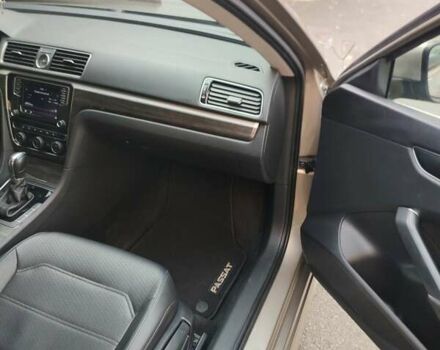 Бежевый Фольксваген Пассат, объемом двигателя 1.8 л и пробегом 75 тыс. км за 14700 $, фото 43 на Automoto.ua