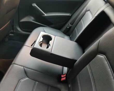 Бежевый Фольксваген Пассат, объемом двигателя 1.8 л и пробегом 75 тыс. км за 14700 $, фото 52 на Automoto.ua