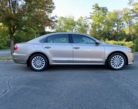 Бежевый Фольксваген Пассат, объемом двигателя 1.8 л и пробегом 71 тыс. км за 8300 $, фото 7 на Automoto.ua