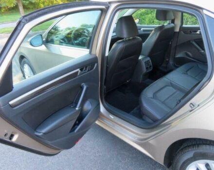 Бежевый Фольксваген Пассат, объемом двигателя 1.8 л и пробегом 71 тыс. км за 8300 $, фото 14 на Automoto.ua