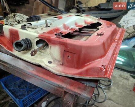 Бежевый Фольксваген Пассат, объемом двигателя 1.6 л и пробегом 300 тыс. км за 1500 $, фото 6 на Automoto.ua