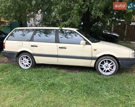 Бежевый Фольксваген Пассат, объемом двигателя 1.9 л и пробегом 495 тыс. км за 2500 $, фото 2 на Automoto.ua