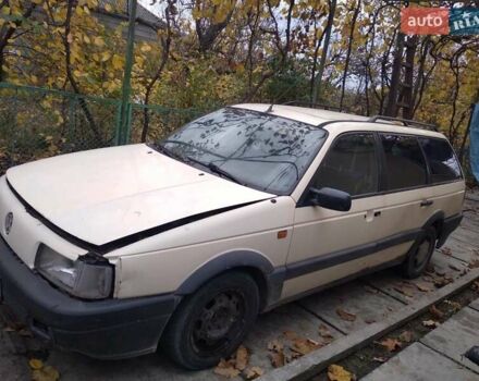 Бежевий Фольксваген Пассат, об'ємом двигуна 1.9 л та пробігом 300 тис. км за 1000 $, фото 2 на Automoto.ua