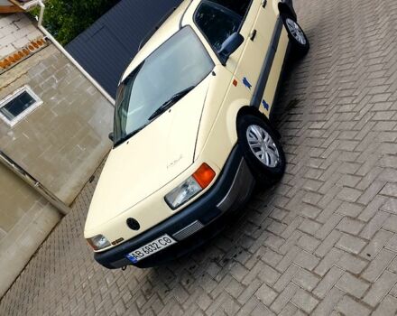 Бежевый Фольксваген Пассат, объемом двигателя 1.9 л и пробегом 200 тыс. км за 1900 $, фото 1 на Automoto.ua