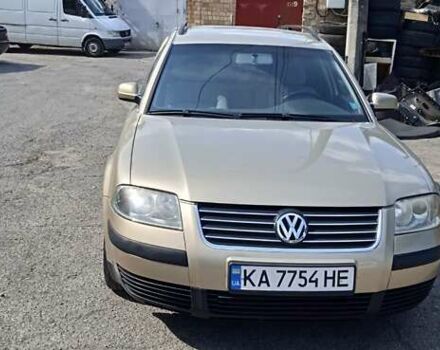 Бежевый Фольксваген Пассат, объемом двигателя 2 л и пробегом 313 тыс. км за 5800 $, фото 4 на Automoto.ua