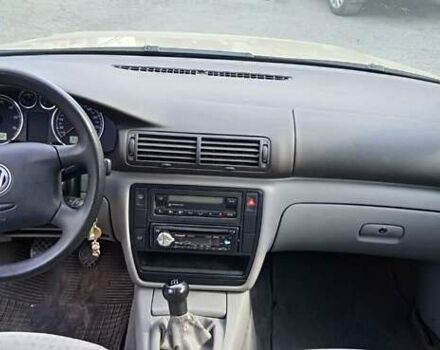 Бежевый Фольксваген Пассат, объемом двигателя 2 л и пробегом 313 тыс. км за 5800 $, фото 16 на Automoto.ua