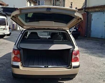 Бежевый Фольксваген Пассат, объемом двигателя 2 л и пробегом 313 тыс. км за 5800 $, фото 8 на Automoto.ua