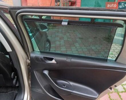 Бежевый Фольксваген Пассат, объемом двигателя 1.6 л и пробегом 241 тыс. км за 6700 $, фото 25 на Automoto.ua