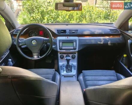 Бежевий Фольксваген Пассат, об'ємом двигуна 1.98 л та пробігом 212 тис. км за 5500 $, фото 7 на Automoto.ua