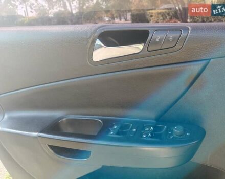 Бежевий Фольксваген Пассат, об'ємом двигуна 2 л та пробігом 360 тис. км за 5999 $, фото 6 на Automoto.ua