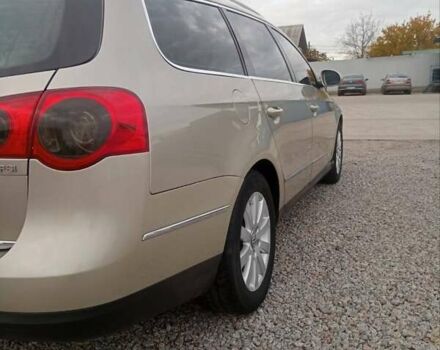 Бежевый Фольксваген Пассат, объемом двигателя 2 л и пробегом 217 тыс. км за 6500 $, фото 4 на Automoto.ua