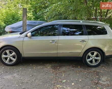 Бежевий Фольксваген Пассат, об'ємом двигуна 1.98 л та пробігом 212 тис. км за 5500 $, фото 2 на Automoto.ua