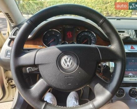 Бежевий Фольксваген Пассат, об'ємом двигуна 2 л та пробігом 360 тис. км за 5999 $, фото 7 на Automoto.ua