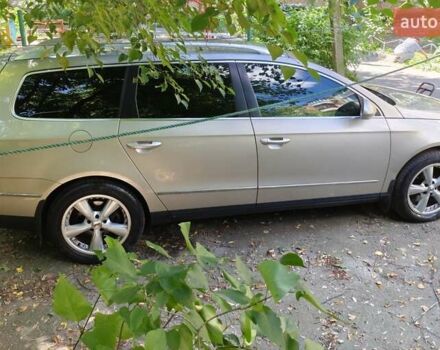 Бежевий Фольксваген Пассат, об'ємом двигуна 1.98 л та пробігом 212 тис. км за 5500 $, фото 3 на Automoto.ua