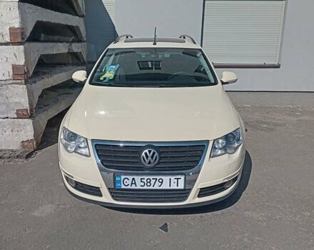 Бежевий Фольксваген Пассат, об'ємом двигуна 2 л та пробігом 304 тис. км за 6500 $, фото 4 на Automoto.ua