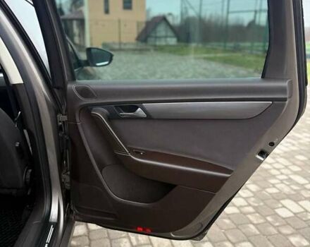 Бежевий Фольксваген Пассат, об'ємом двигуна 2 л та пробігом 230 тис. км за 9400 $, фото 19 на Automoto.ua