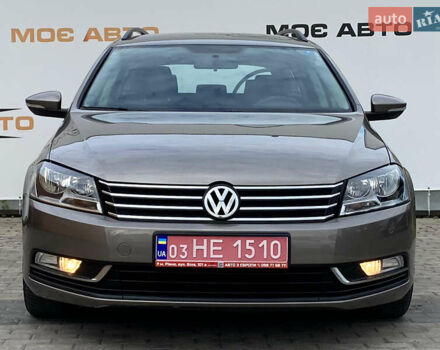 Бежевый Фольксваген Пассат, объемом двигателя 1.97 л и пробегом 246 тыс. км за 9999 $, фото 7 на Automoto.ua