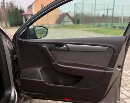 Бежевий Фольксваген Пассат, об'ємом двигуна 2 л та пробігом 230 тис. км за 9400 $, фото 15 на Automoto.ua