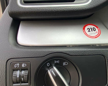 Бежевый Фольксваген Пассат, объемом двигателя 1.97 л и пробегом 246 тыс. км за 9999 $, фото 15 на Automoto.ua