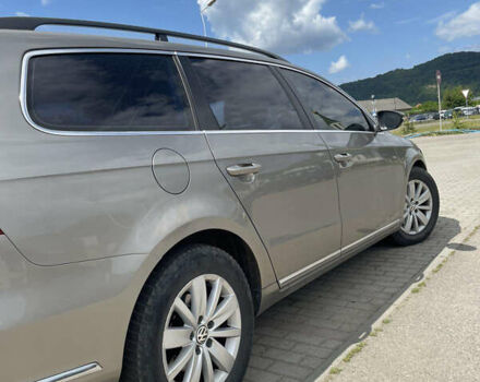 Бежевый Фольксваген Пассат, объемом двигателя 1.6 л и пробегом 330 тыс. км за 8200 $, фото 11 на Automoto.ua